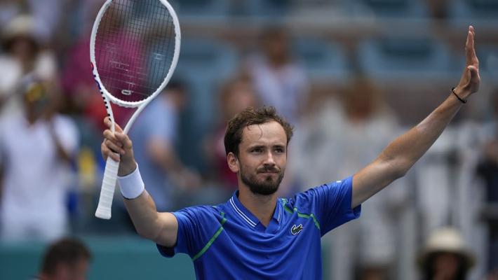 中表现卓越 中表现卓越