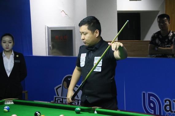 联赛的尘埃 联赛的尘埃