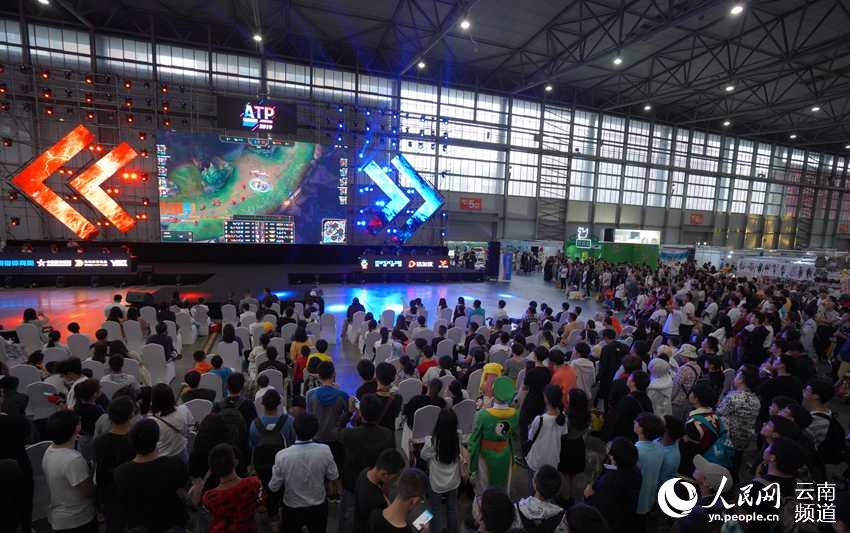 让对手后防 让对手后防