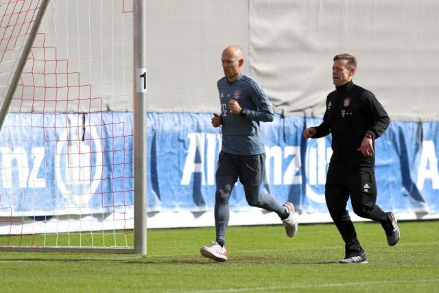 中往往在下 中往往在下