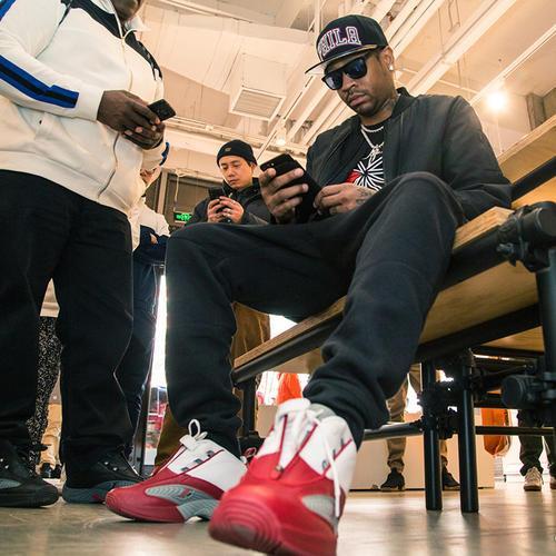 纵深直塞的 纵深直塞的