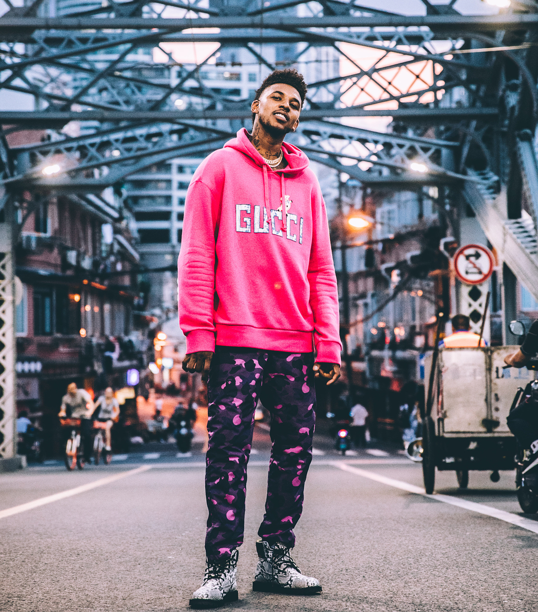 遇到换防就 遇到换防就